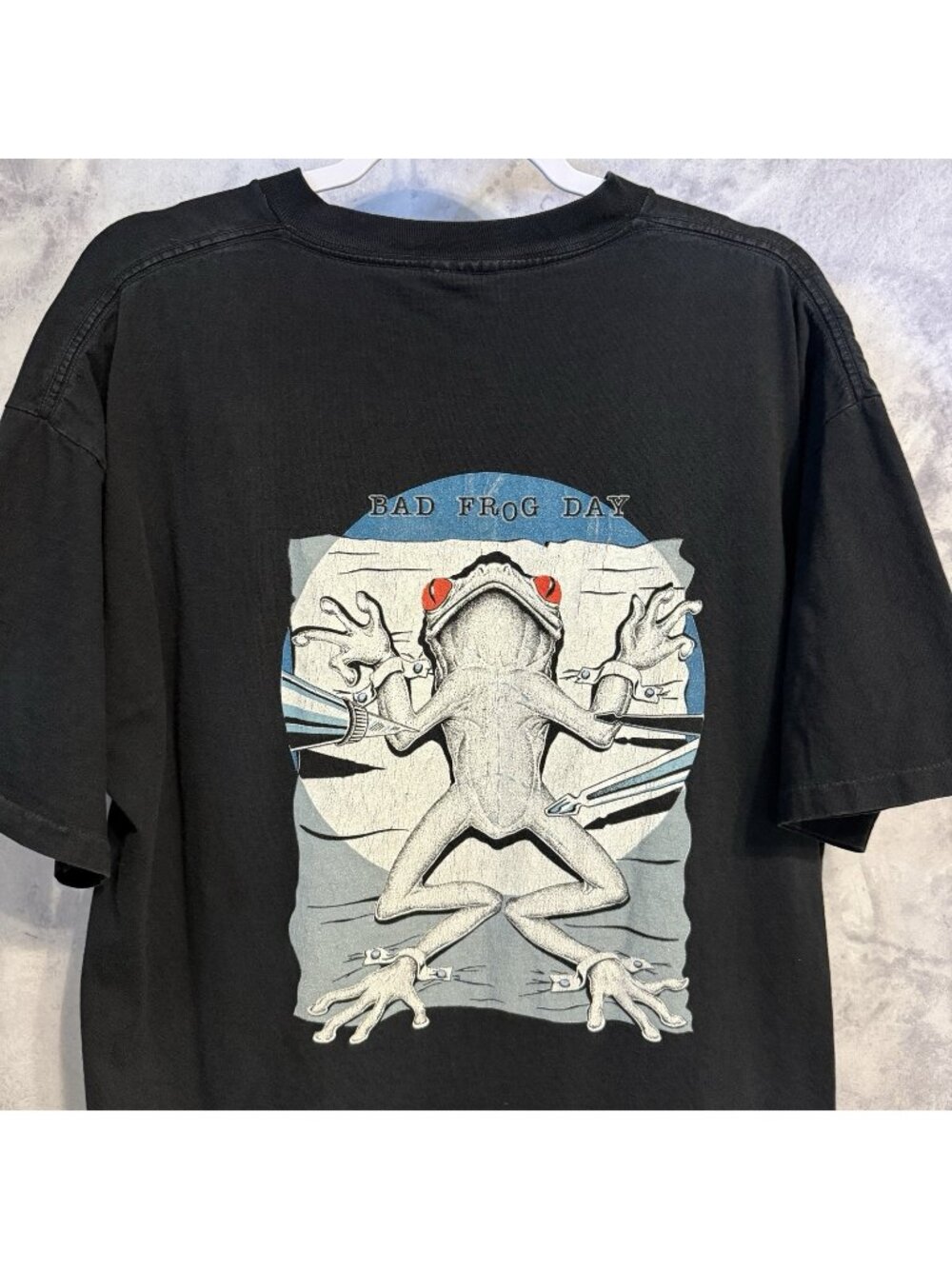 Vintage 90s Bad Frog Day T Shirt Mens XL Science Dissection Life Forms USA